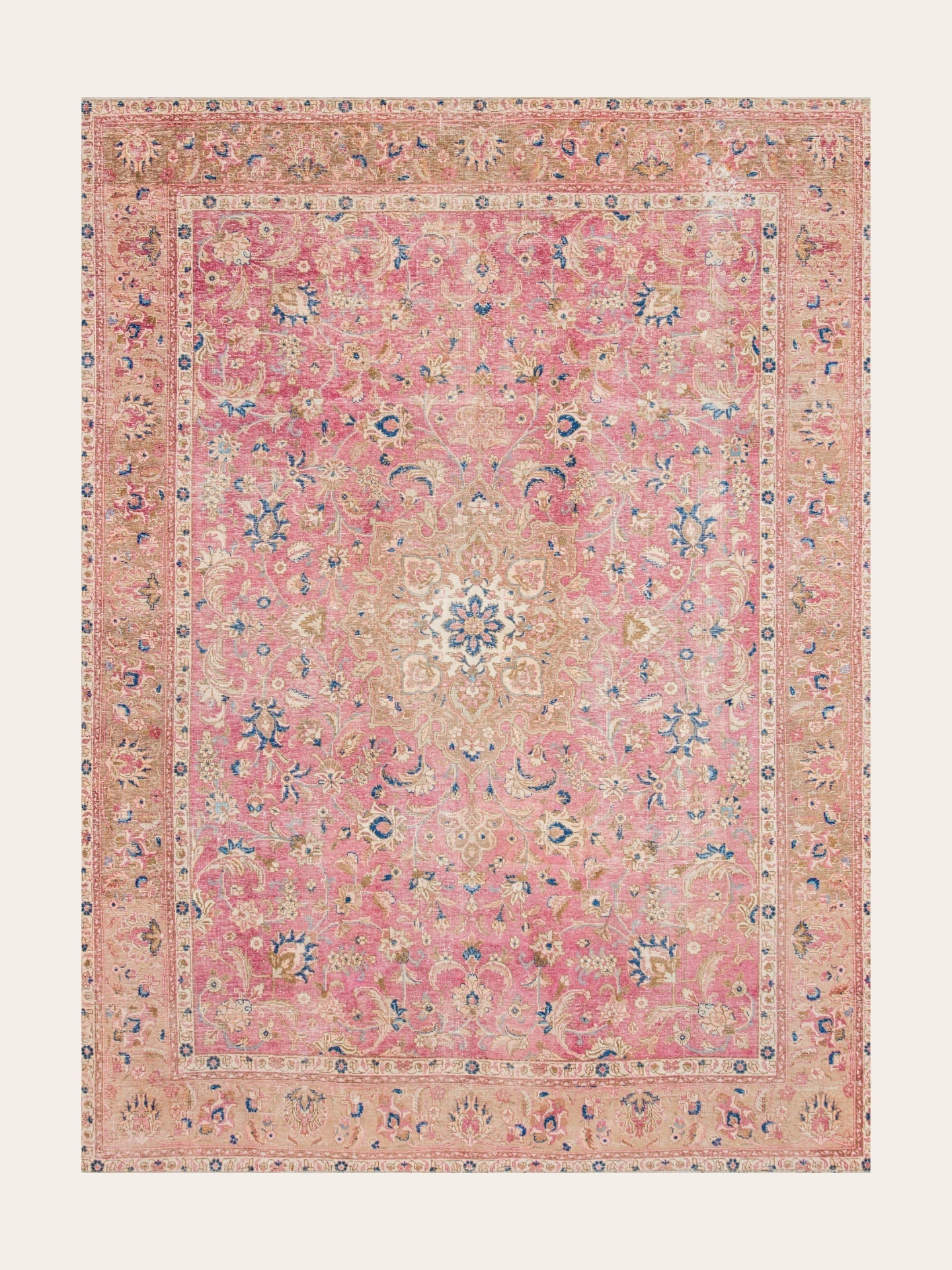 Vintage rug Hacer Vera